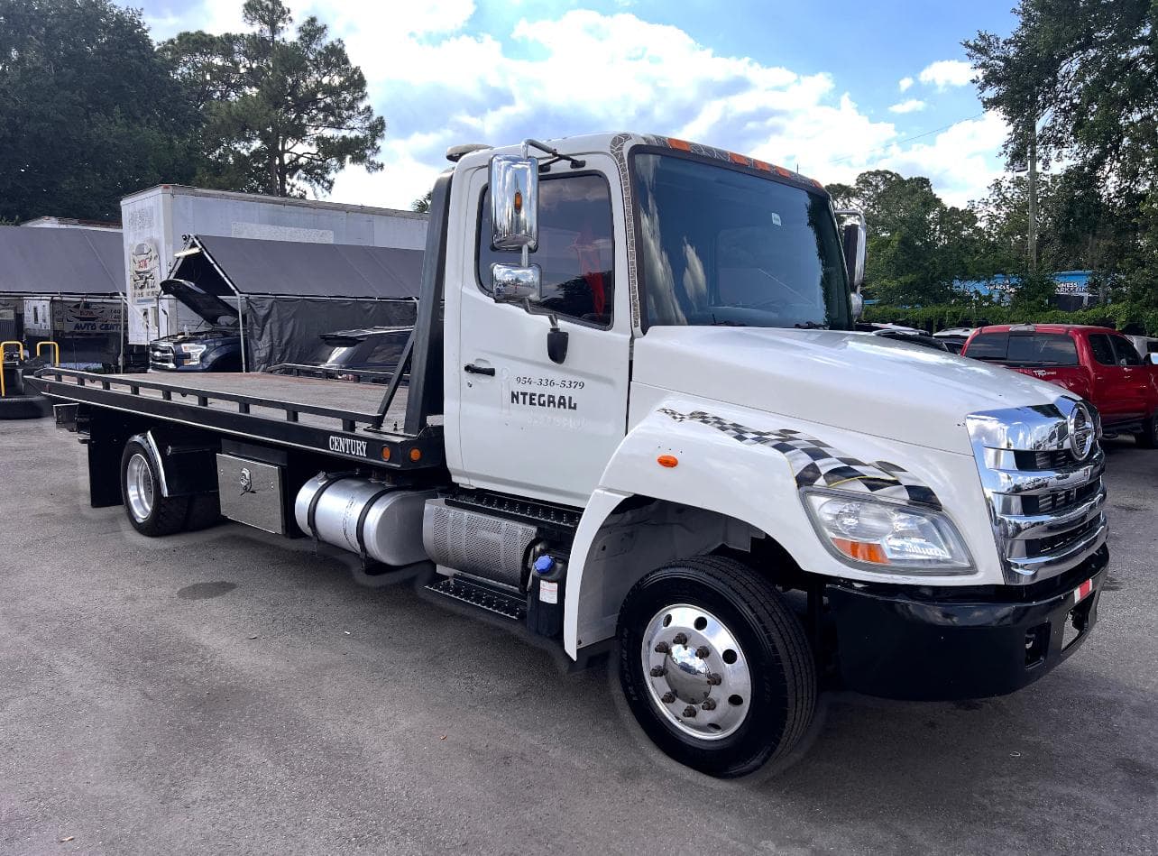 White Flatbed